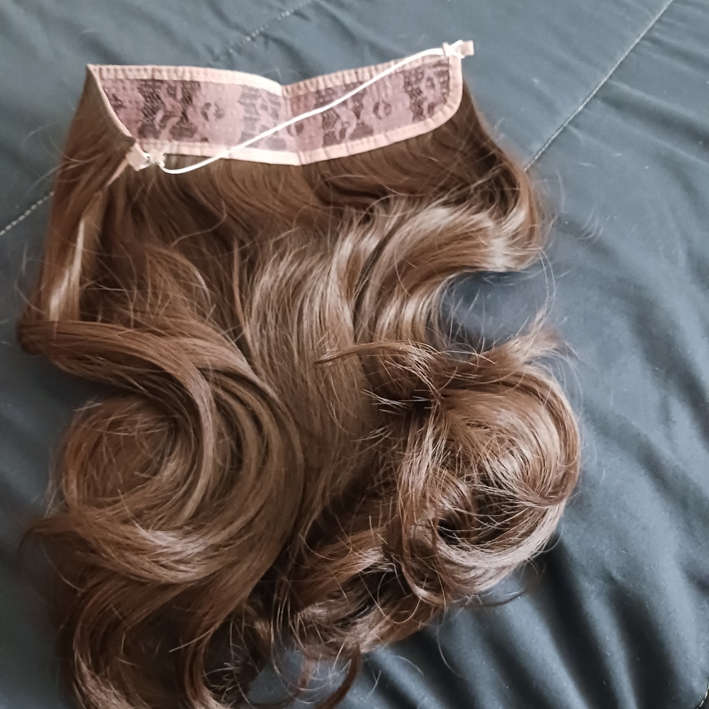 Hair Extension - Picture 3 of 7